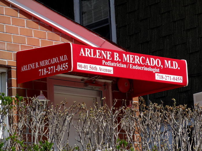 Custom Retractable & Stationary Awnings in NYC