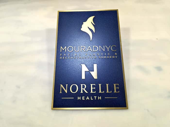 Memorial & Dedication Plaques