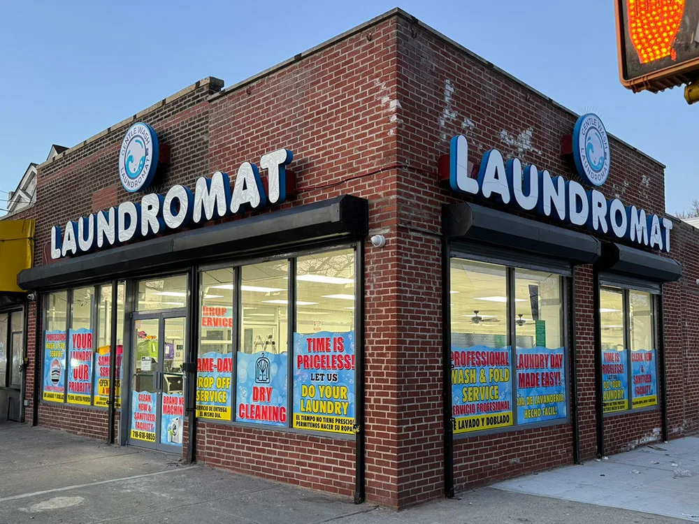 3D laundromat signs for storefront visibility