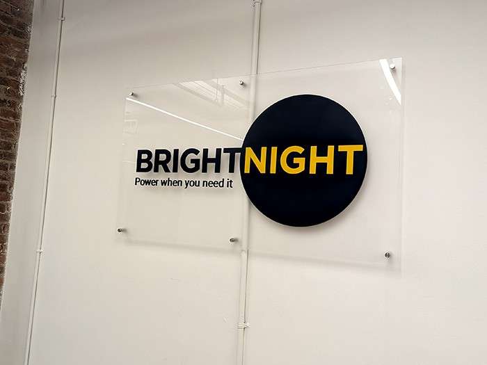 Benefits of Standoff Signs